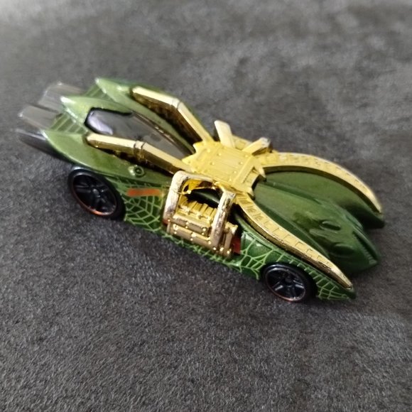2013 Hot Wheels Arachnorod Mattel - Picture 4 of 8